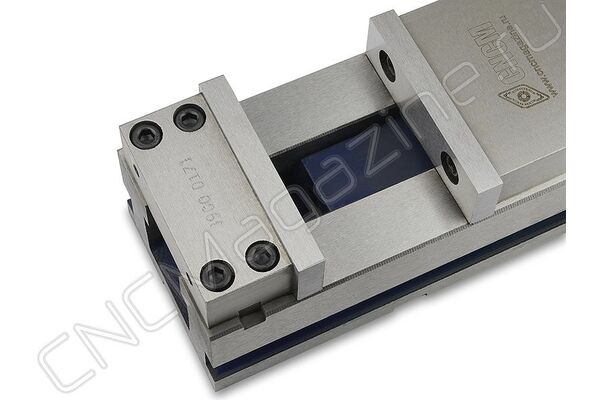 Тиски станочные QM1680N